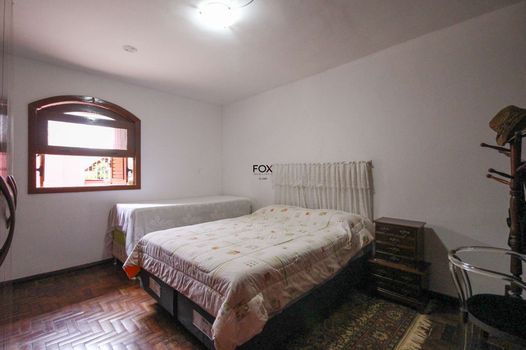 Foto 42 do(a) Casa de 5 quartos à venda em Belvedere, Belo Horizonte