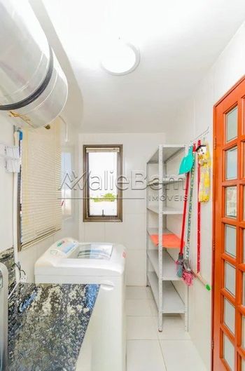 Foto 6 do(a) Cobertura de 1 quartos à venda em Menino Deus, Porto Alegre