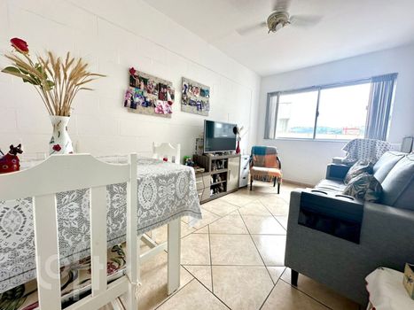 Foto 1 do(a) Apartamento de 1 quartos à venda em Partenon, Porto Alegre