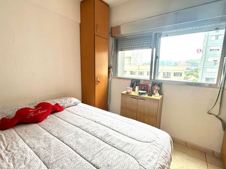 Foto 9 do(a) Apartamento de 1 quartos à venda em Partenon, Porto Alegre