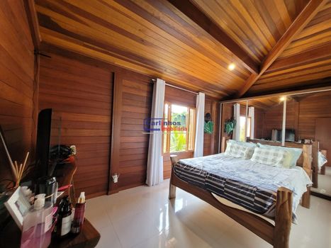 Foto 3 do(a) Fazenda / Sítio / Chácara de 4 quartos à venda em null, Mateus Leme
