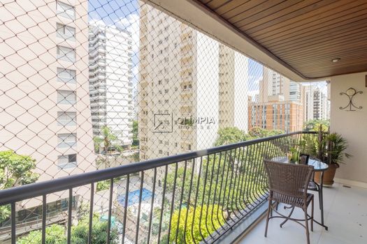 Foto 12 do(a) Apartamento de 4 quartos para alugar em Vila Uberabinha, São Paulo