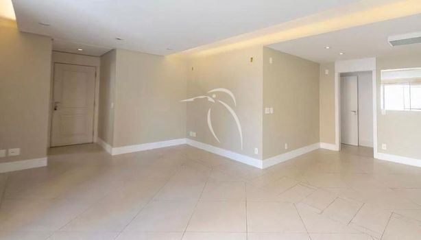 Foto 4 do(a) Apartamento de 3 quartos à venda em Vila Olímpia, São Paulo