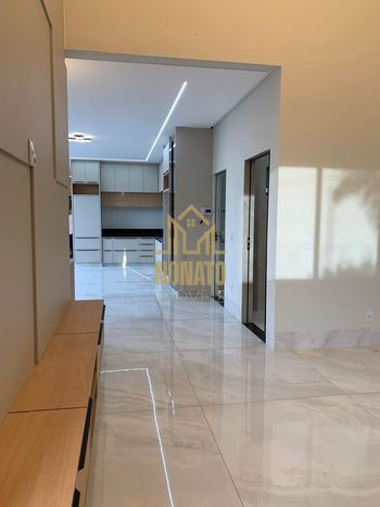 Foto 4 do(a) Casa de 3 quartos à venda em Setor Faiçalville, Goiânia