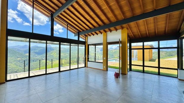 Foto 8 do(a) Casa em Condomínio de 3 quartos à venda em Pedro do Rio, Petrópolis