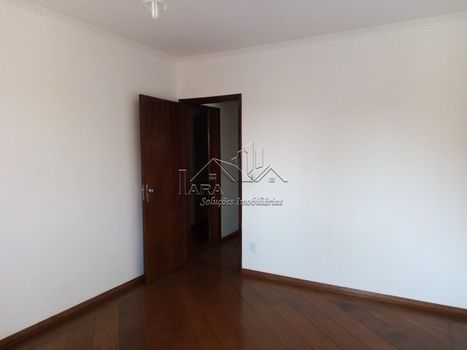 Foto 46 do(a) Casa de 3 quartos à venda em Vila Domitila, São Paulo