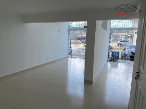 Foto 3 do(a) Loja false à venda em Barreiros, São José
