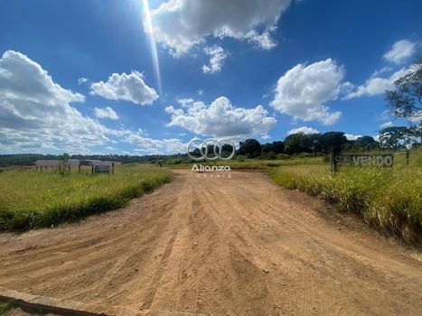 Foto 2 do(a) Terreno false à venda em Angicos, Vespasiano