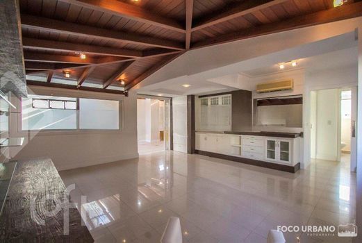 Foto 5 do(a) Apartamento de 2 quartos à venda em Petrópolis, Porto Alegre