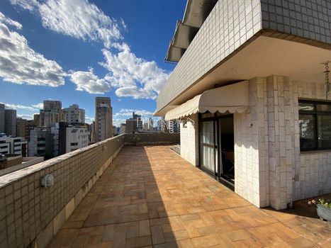 Foto 24 do(a) Cobertura de 4 quartos à venda em Santo Antônio, Belo Horizonte