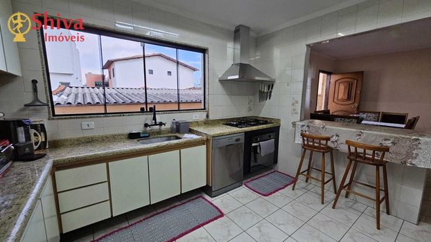 Foto 10 do(a) Casa de 3 quartos à venda em Vila Marieta, São Paulo