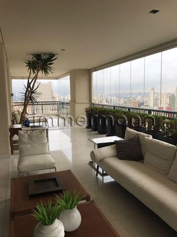 Foto 2 do(a) Apartamento de 5 quartos à venda em Santa Cecília, São Paulo