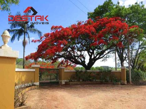 Foto 15 do(a) Fazenda / Sítio / Chácara de 8 quartos à venda em Área Rural de Santo Antônio de Posse, Santo Antônio de Posse