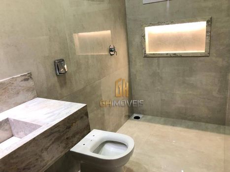 Foto 17 do(a) Casa em Condomínio de 4 quartos à venda em Jardins Lisboa, Goiânia
