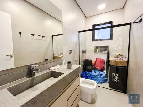 Foto 10 do(a) Casa em Condomínio de 3 quartos à venda em Grand Ville, Uberlândia