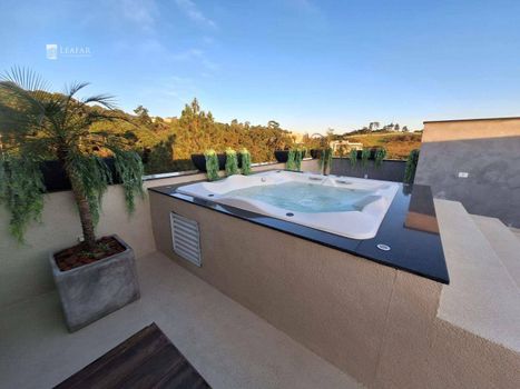 Foto 2 do(a) Casa de 4 quartos à venda em Colinas do Paratehy, Mogi das Cruzes