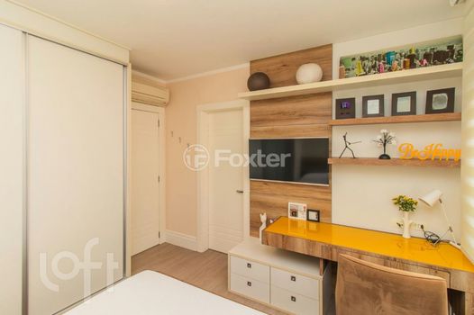 Foto 37 do(a) Apartamento de 3 quartos à venda em Três Figueiras, Porto Alegre
