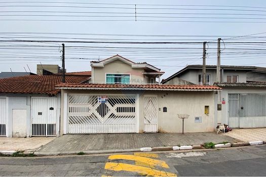 Foto 1 do(a) Casa de 3 quartos à venda em Cidade Nova Arujá, Arujá