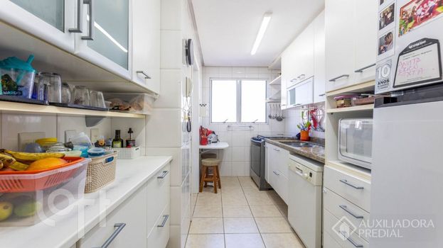 Foto 16 do(a) Apartamento de 3 quartos à venda em Petrópolis, Porto Alegre