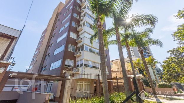 Foto 5 do(a) Apartamento de 3 quartos à venda em Petrópolis, Porto Alegre