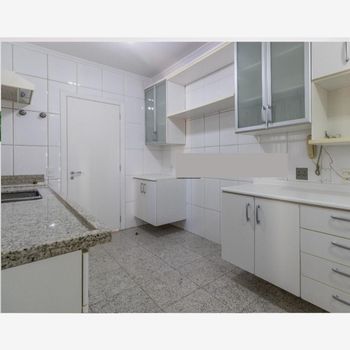 Foto 10 do(a) Apartamento false para alugar em Vila Uberabinha, São Paulo