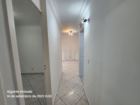 Foto 3 do(a) Apartamento de 2 quartos à venda em Vila Lutécia, Santo André