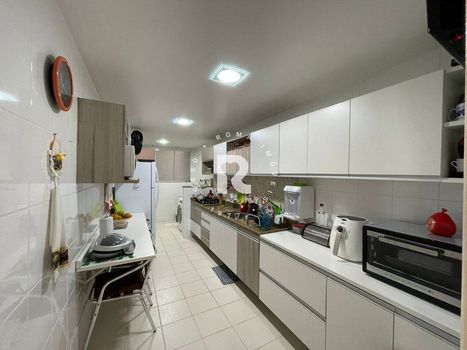 Foto 2 do(a) Apartamento de 2 quartos à venda em Praia do Morro, Guarapari