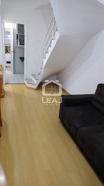 Foto 4 do(a) Casa de 3 quartos à venda em Parque Munhoz, São Paulo