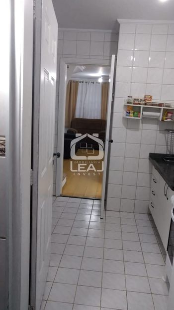 Foto 5 do(a) Casa de 3 quartos à venda em Parque Munhoz, São Paulo