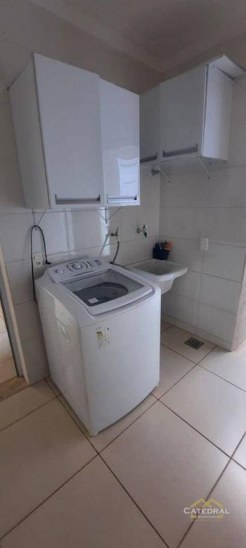 Foto 4 do(a) Casa de 3 quartos à venda em Loteamento Jardim Ipanema, Jundiaí