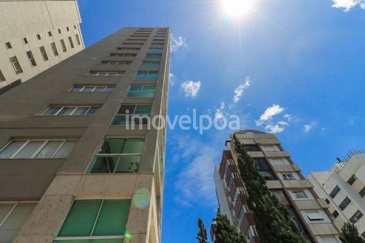 Foto 16 do(a) Apartamento de 3 quartos à venda em Bela Vista, Porto Alegre