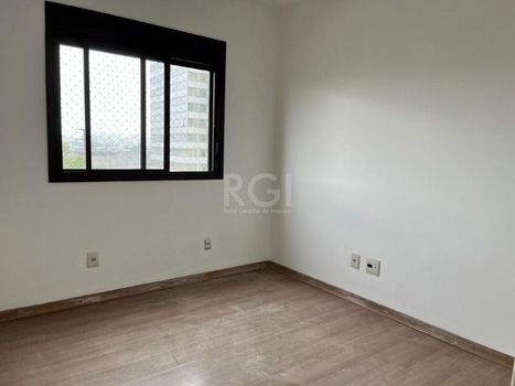 Foto 13 do(a) Flat de 3 quartos à venda em São Geraldo, Porto Alegre