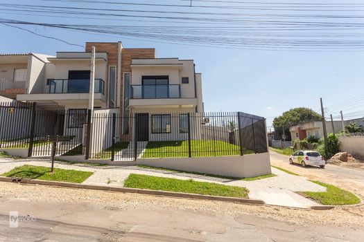 Foto 3 do(a) Casa de 3 quartos à venda em Atuba, Curitiba