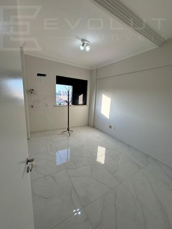 Foto 3 do(a) Apartamento de 4 quartos à venda em Papicu, Fortaleza