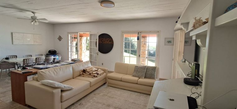 Foto 30 do(a) Casa em Condomínio de 4 quartos à venda em Ponta das Canas, Florianópolis