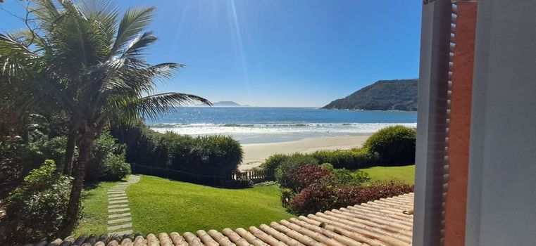 Foto 19 do(a) Casa em Condomínio de 4 quartos à venda em Ponta das Canas, Florianópolis