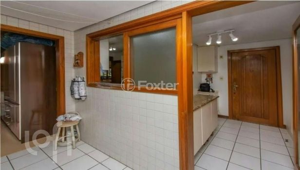 Foto 6 do(a) Apartamento de 3 quartos à venda em Petrópolis, Porto Alegre