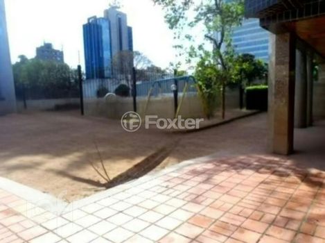Foto 28 do(a) Apartamento de 3 quartos à venda em Petrópolis, Porto Alegre