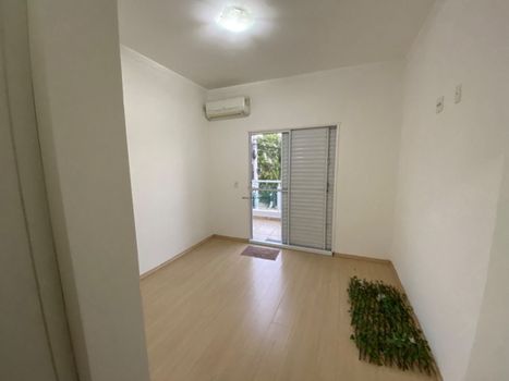 Foto 25 do(a) Casa de 3 quartos à venda em Wanel Ville, Sorocaba