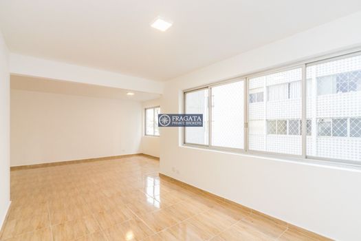 Foto 3 do(a) Apartamento de 3 quartos à venda em Itaim Bibi, São Paulo