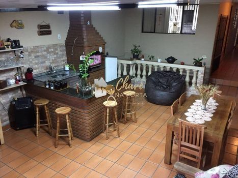 Foto 1 do(a) Casa de 3 quartos à venda em Vila Fazzeoni, São Paulo