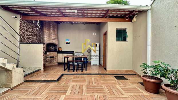 Foto 33 do(a) Casa de 3 quartos à venda em Planalto, Belo Horizonte