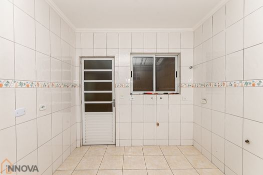 Foto 6 do(a) Casa de 4 quartos à venda em Uberaba, Curitiba