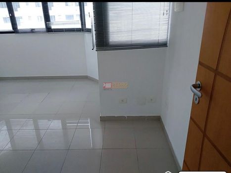 Foto 3 do(a) Sala / Conjunto Comercial false à venda em Rudge Ramos, São Bernardo do Campo