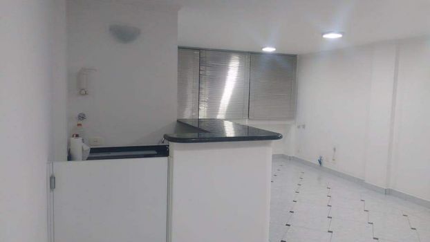 Foto 9 do(a) Sala / Conjunto Comercial false à venda em Vila Bastos, Santo André