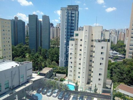 Foto 8 do(a) Apartamento de 3 quartos à venda em Vila Suzana, São Paulo