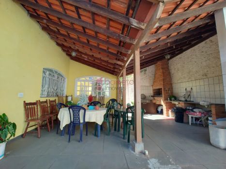 Foto 2 do(a) Casa em Condomínio de 3 quartos à venda em Jardim Santa Teresa, Jundiaí