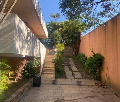 Foto 4 do(a) Casa de 5 quartos à venda em Vila Homero Thon, Santo André