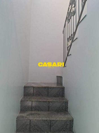 Foto 14 do(a) Casa de 4 quartos à venda em Jardim Las Vegas, Santo André