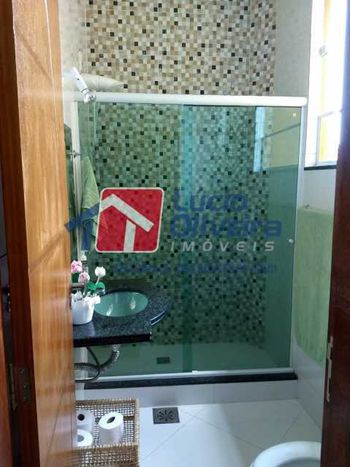 Foto 20 do(a) Casa de 1 quartos à venda em Olaria, Rio de Janeiro